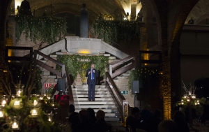 Javier Pagés en las cavas de Codorníu durante la presentación